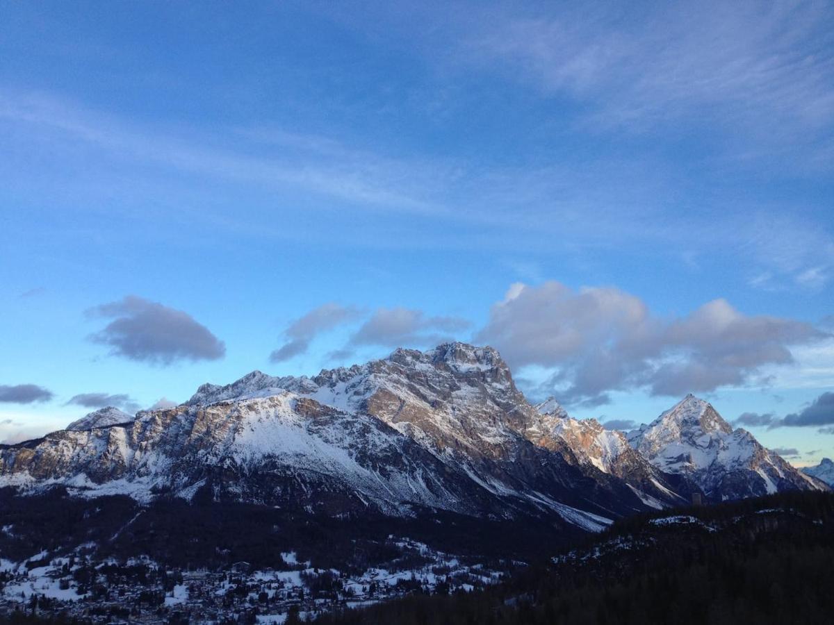Luxury Panoramic 3Br Apt 2Min To Centre 5Min To Lifts Cortina dʼAmpezzo Exteriör bild